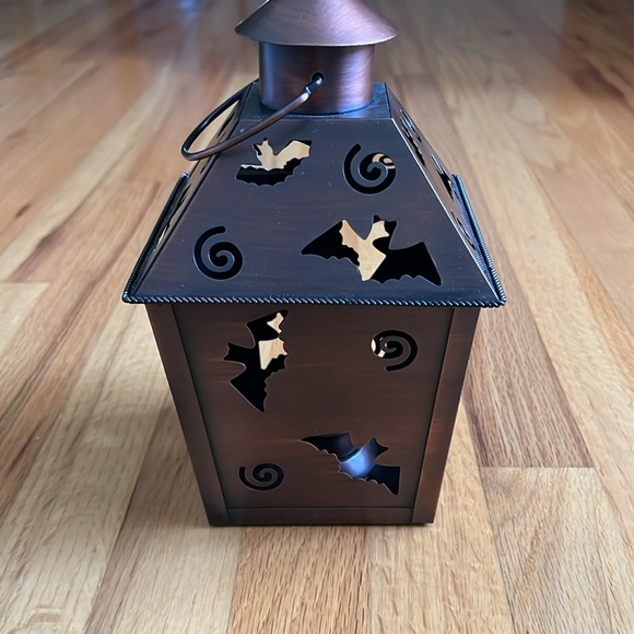 Copper-tone Halloween Jack-o-lantern. Includes tea light. - Picture 2 of 9